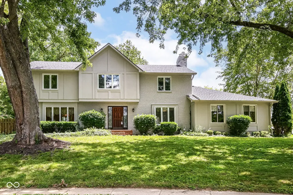 12223 Castle Court Carmel IN 46033