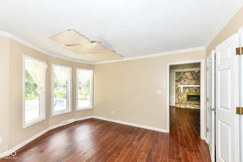 12223 Castle Court Carmel IN 46033