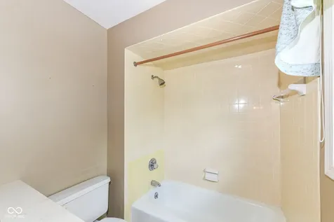 12223 Castle Court Carmel IN 46033