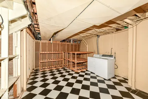 12223 Castle Court Carmel IN 46033
