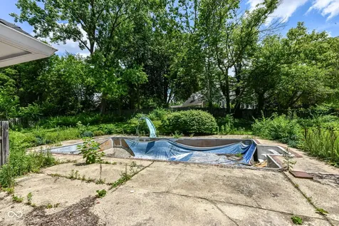 12223 Castle Court Carmel IN 46033