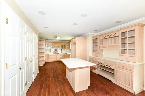 12223 Castle Court Carmel IN 46033