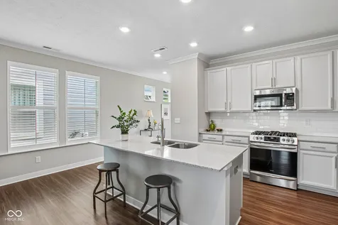 19642 Mcdonald Place Westfield IN 46074