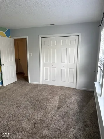 10022 Sapphire Berry Lane Fishers IN 46038
