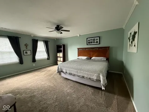 10022 Sapphire Berry Lane Fishers IN 46038