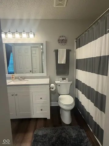 10022 Sapphire Berry Lane Fishers IN 46038