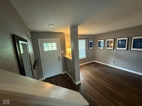 10022 Sapphire Berry Lane Fishers IN 46038