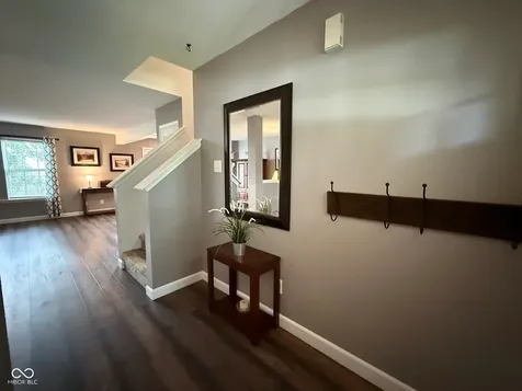 10022 Sapphire Berry Lane Fishers IN 46038