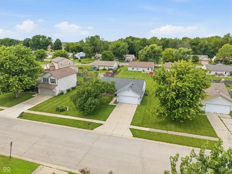 1316 Lindsey Lane Lebanon IN 46052