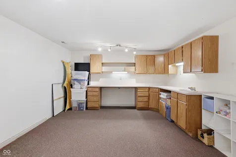 12039 Admirals Pointe Drive Indianapolis IN 46236