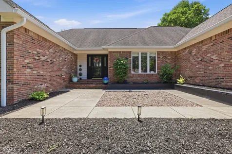 12039 Admirals Pointe Drive Indianapolis IN 46236