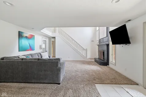 12039 Admirals Pointe Drive Indianapolis IN 46236