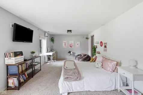 12039 Admirals Pointe Drive Indianapolis IN 46236