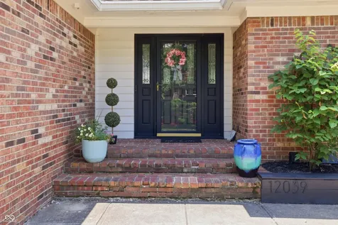 12039 Admirals Pointe Drive Indianapolis IN 46236