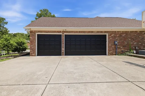 12039 Admirals Pointe Drive Indianapolis IN 46236