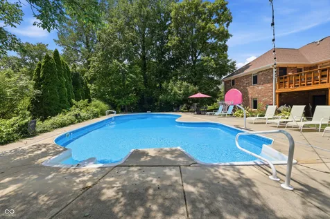 12039 Admirals Pointe Drive Indianapolis IN 46236