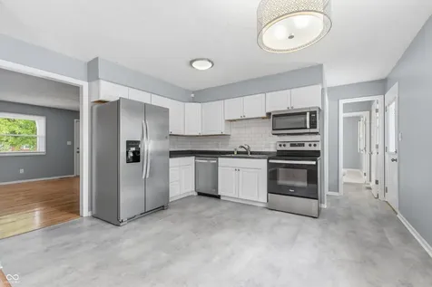 5817 Riva Ridge Drive Indianapolis IN 46237
