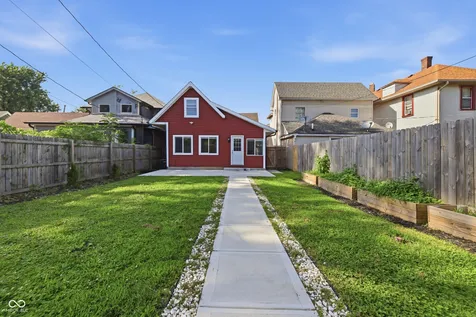 261 E Minnesota Street Indianapolis IN 46225