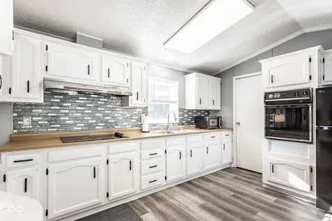 1145 Southpointe Drive Franklin IN 46131