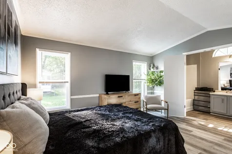 1145 Southpointe Drive Franklin IN 46131