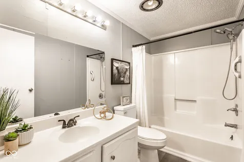 1145 Southpointe Drive Franklin IN 46131