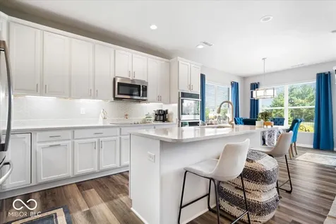 6048 Rockdell Drive Indianapolis IN 46237