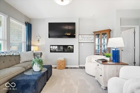 6048 Rockdell Drive Indianapolis IN 46237