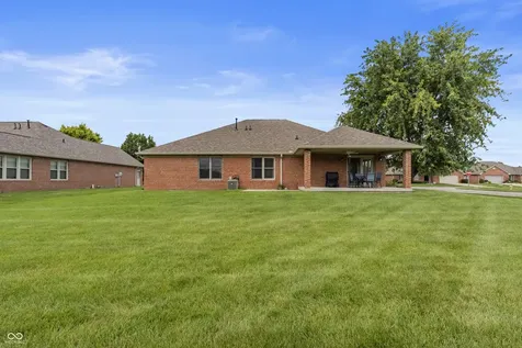 5141 Montpelier Court Columbus IN 47203