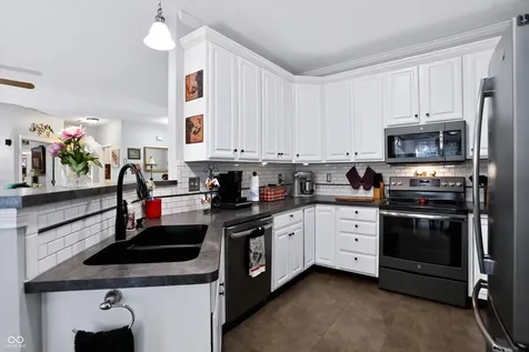 5943 Copeland Mills Drive Indianapolis IN 46221
