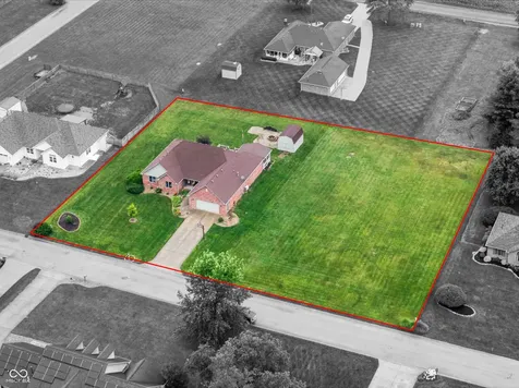 636 W Shel Lyn Court Greenfield IN 46140