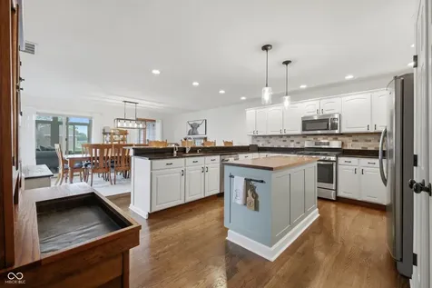 636 W Shel Lyn Court Greenfield IN 46140