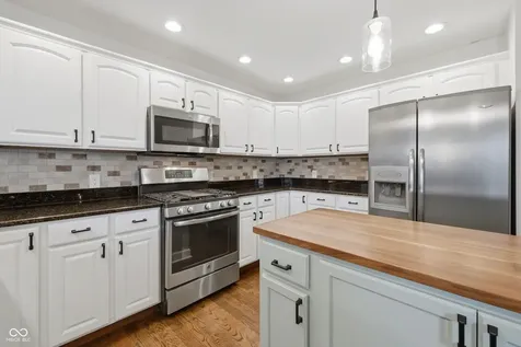 636 W Shel Lyn Court Greenfield IN 46140