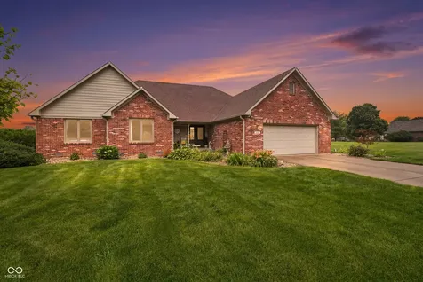 636 W Shel Lyn Court Greenfield IN 46140
