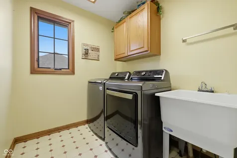 636 W Shel Lyn Court Greenfield IN 46140