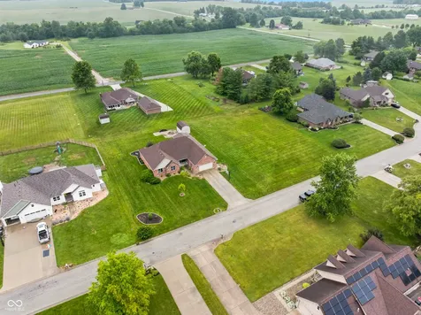 636 W Shel Lyn Court Greenfield IN 46140