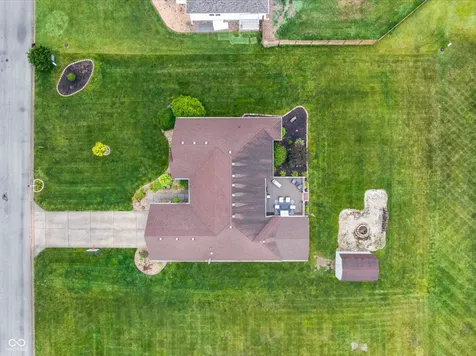 636 W Shel Lyn Court Greenfield IN 46140