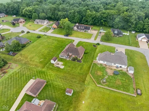 636 W Shel Lyn Court Greenfield IN 46140