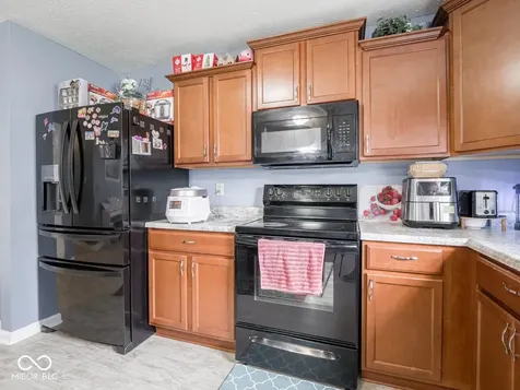 8218 Devon Avenue Indianapolis IN 46239