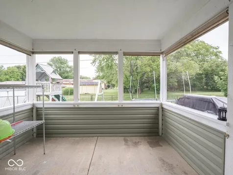 8218 Devon Avenue Indianapolis IN 46239