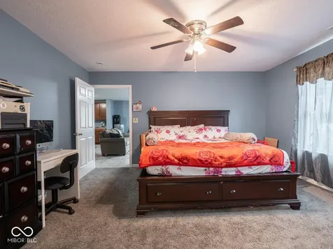 8218 Devon Avenue Indianapolis IN 46239