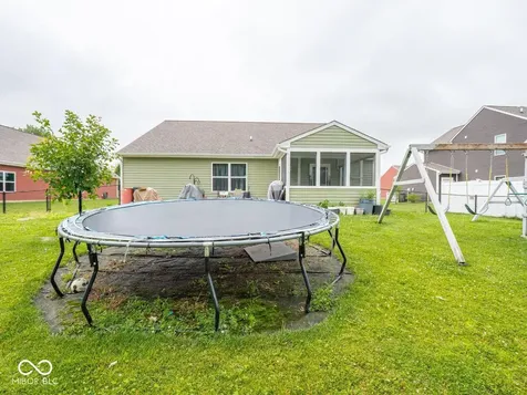 8218 Devon Avenue Indianapolis IN 46239