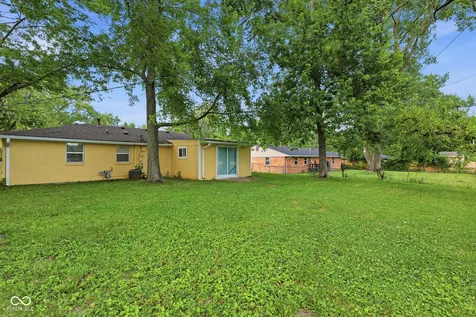 10423 Chris Drive Indianapolis IN 46229