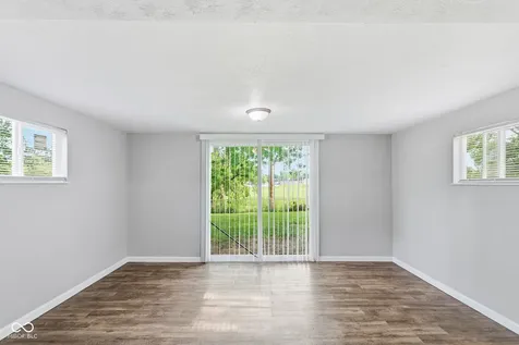 10423 Chris Drive Indianapolis IN 46229