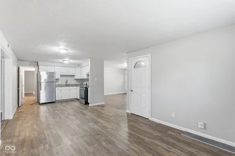 10423 Chris Drive Indianapolis IN 46229