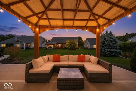 2373 Somerset Circle Franklin IN 46131