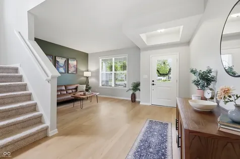 2373 Somerset Circle Franklin IN 46131
