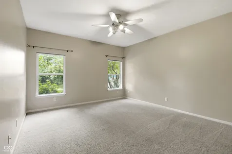 5871 Lost Oaks Carmel IN 46033