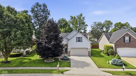5871 Lost Oaks Carmel IN 46033