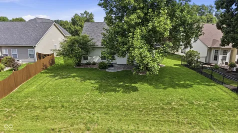 5871 Lost Oaks Carmel IN 46033