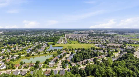 5871 Lost Oaks Carmel IN 46033